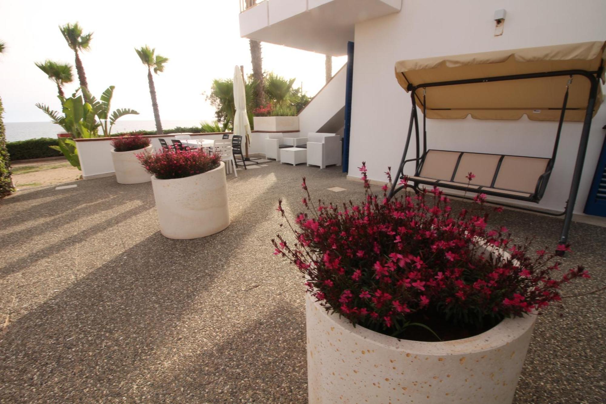 Residence Mare Azzurro Torre San Giovanni Ugento Esterno foto